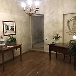 לינה וארוחת בוקר La Rocchetta 4*