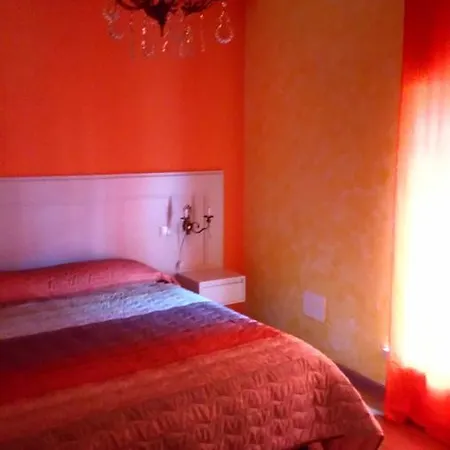 Oda ve Kahvaltı La Rocchetta