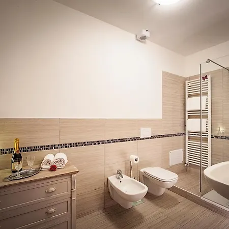 La Rocchetta 4* ヴァレッジョ・スル・ミンチョ