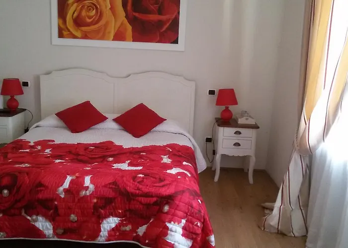 Bed & Breakfast La Rocchetta 4*