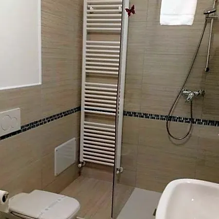 فندق مبيت وإفطار La Rocchetta فاليجيو سول مينشيو