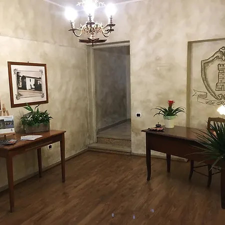 فندق مبيت وإفطار La Rocchetta 4*